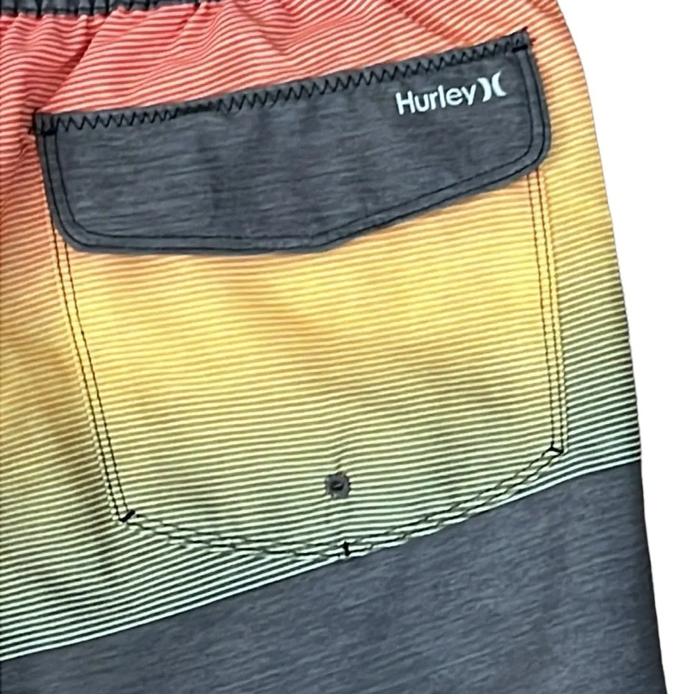 Hurley Men's Color block Swim Volleyball Surf Shorts Size Medium